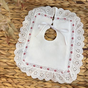 Babero cuadrado Marisa rosa nude