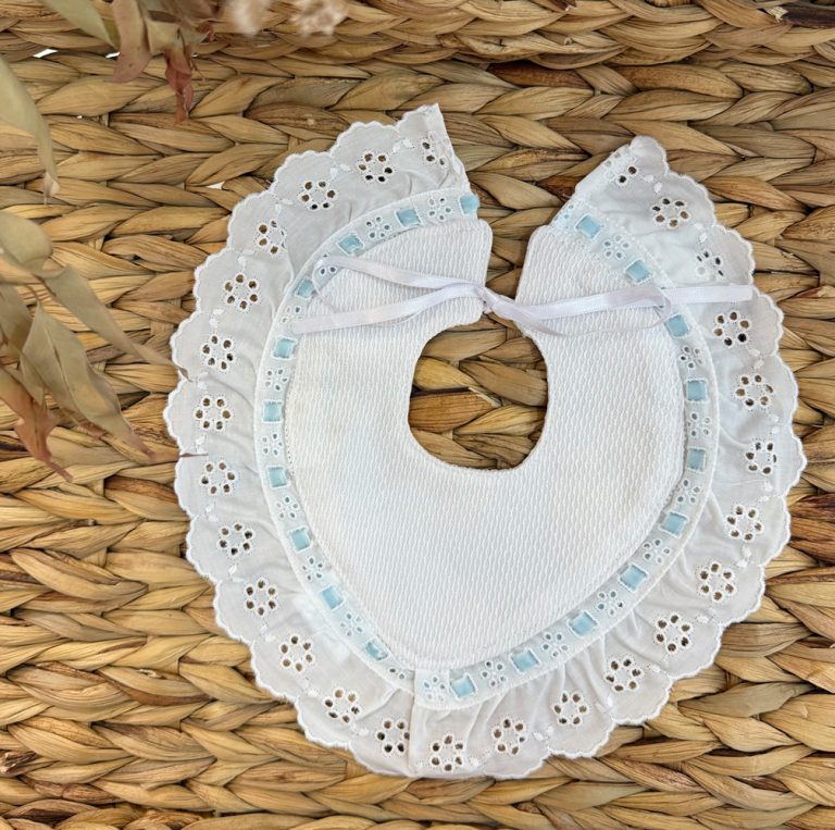 Babero pico Marisa celeste - Imagen 1