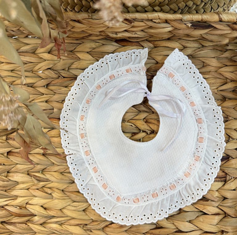 Babero pico Sevilla rosa - Imagen 1