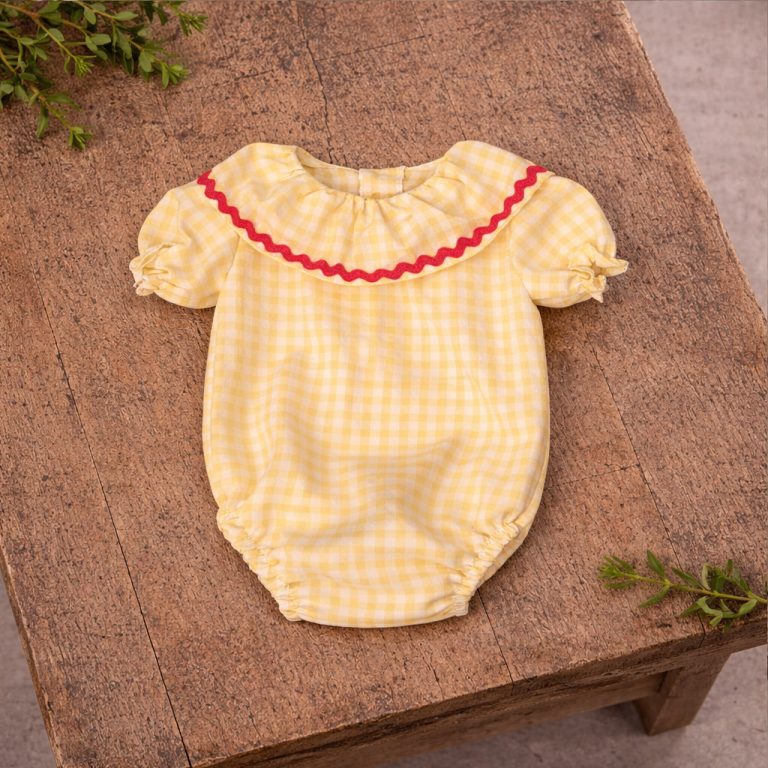 Pelele vichy amarillo - Imagen 1