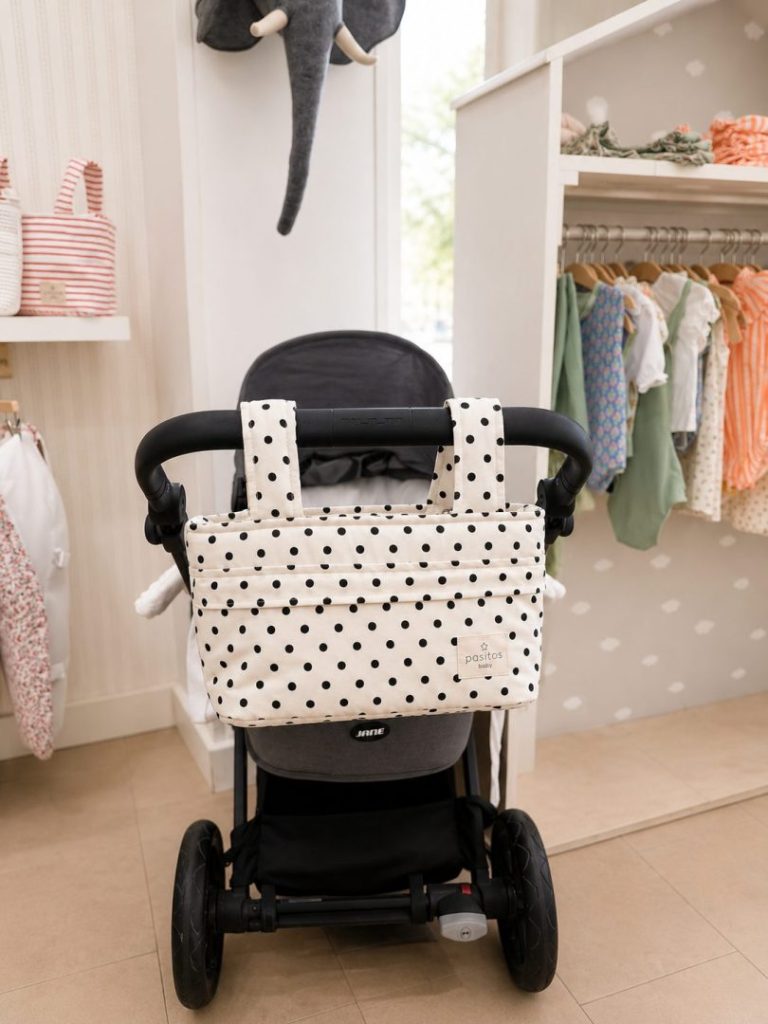 9d34f99d-03fe-4547-8765-df4fa401e792 Bolsa Mini Moon - Imagen 1