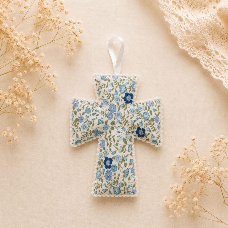 Cruz Pequeña Hortensia - Imagen 1